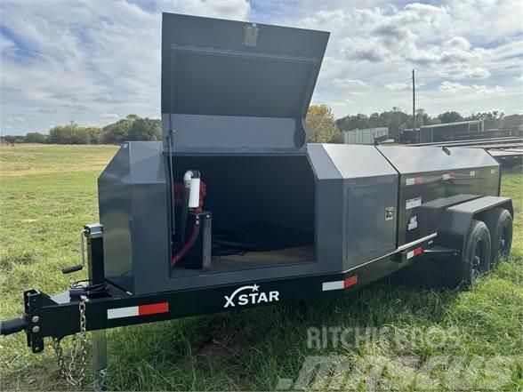  X-STAR TRAILERS LLC 990 GAL FUEL TRAILER WITH TOOL Cisternové přívěsy