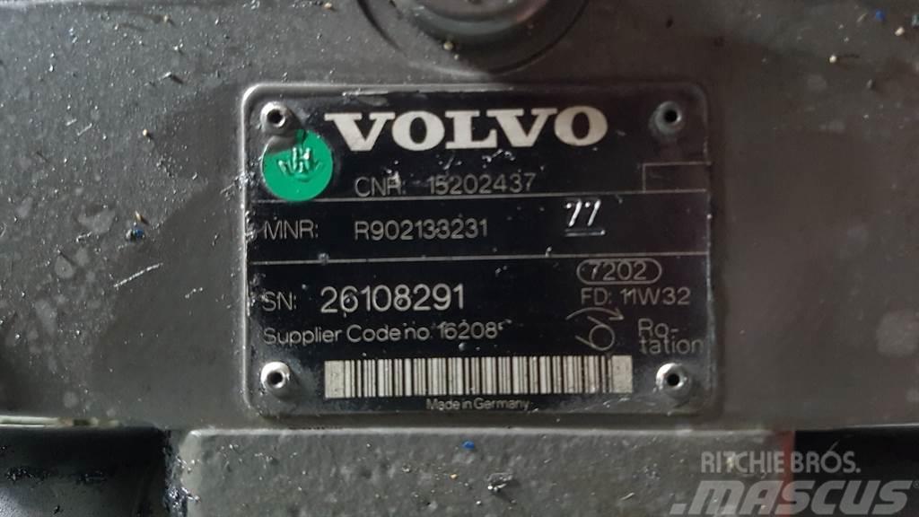 Volvo 15202437 - L50F - Drive pump/Fahrpumpe Hydraulika