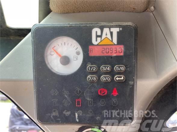 CAT 259D Smykem řízené nakladače