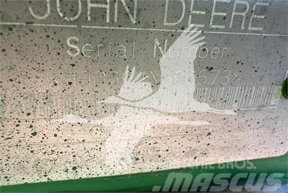 John Deere 694 Kombajnové hlavice