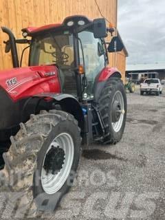 CASE 115 Traktory