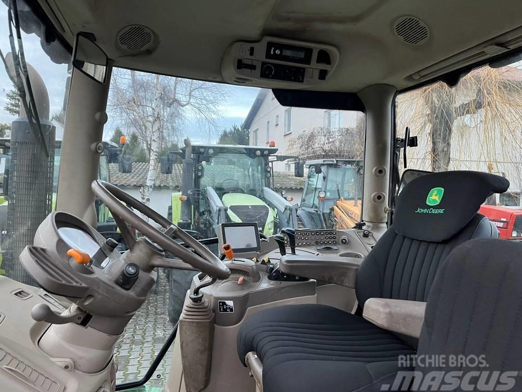 John Deere 6105R Traktory