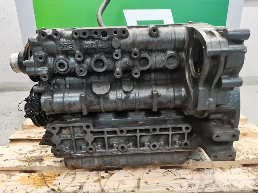 Manitou MLT 625-75H engine Kubota V3007} Motory