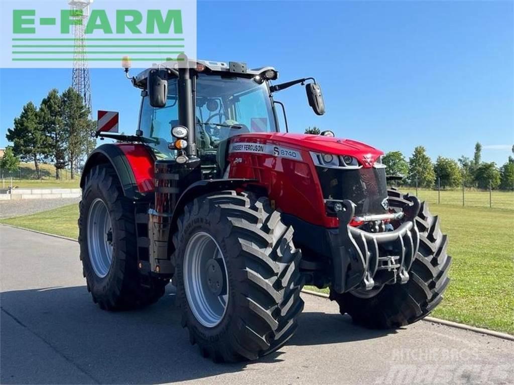 Massey Ferguson mf 8740 s dyna-vt exclusive Traktory