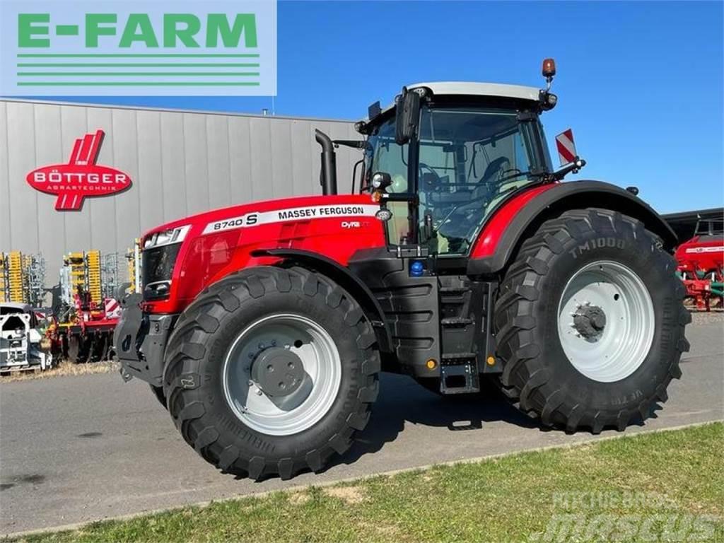 Massey Ferguson mf 8740 s dyna-vt exclusive Traktory