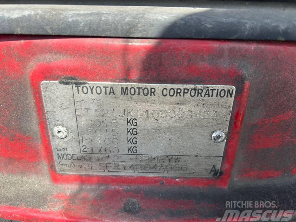 Toyota Hiace 2.5 D4D SHORT Dodávky