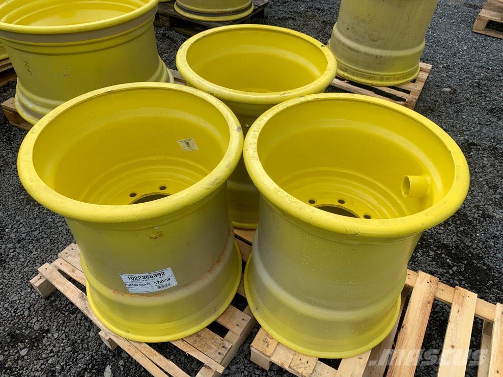 John Deere Wheel Rim 24x22,5 (700x22,5) Pneumatiky, kola a ráfky
