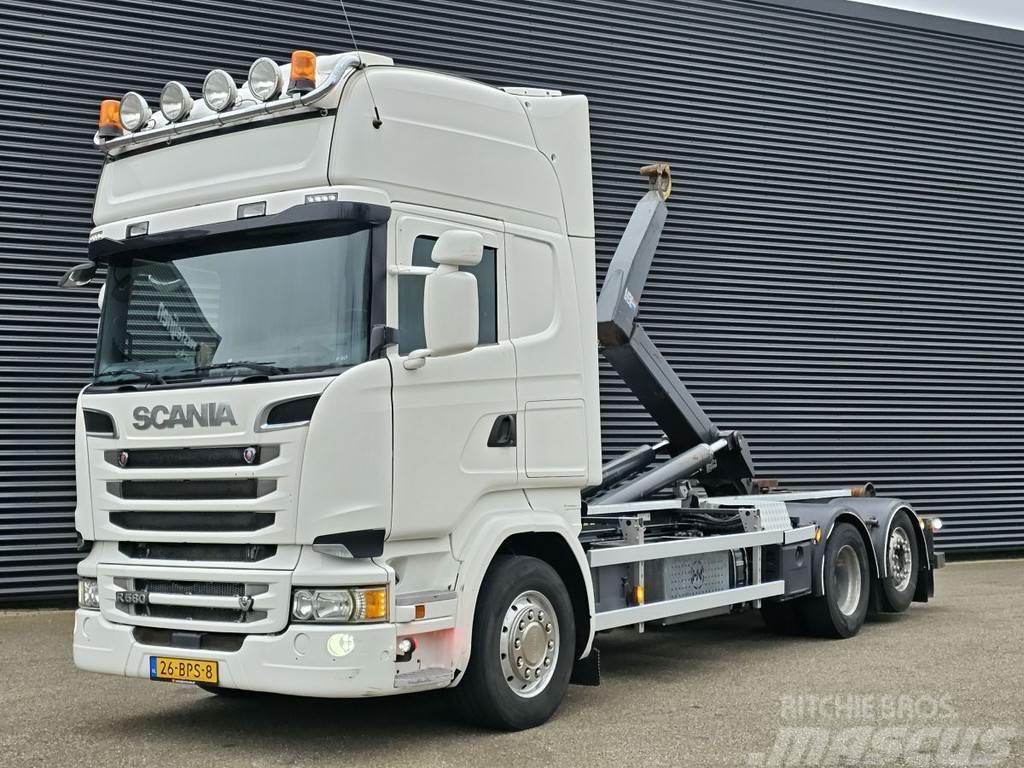 Scania R580 / V8 / 6x2 / HOOKLIFT / RETARDER / LIFT-STEER Hákový nosič kontejnerů