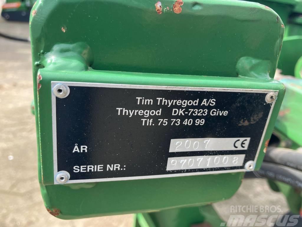 Thyregod TVR-12 Řádkové kultivátory