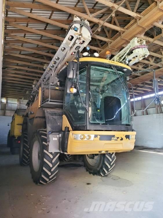 Challenger RoGator 655 C Samohybné postřikovače