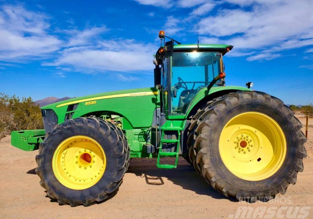 John Deere 8530 Traktory