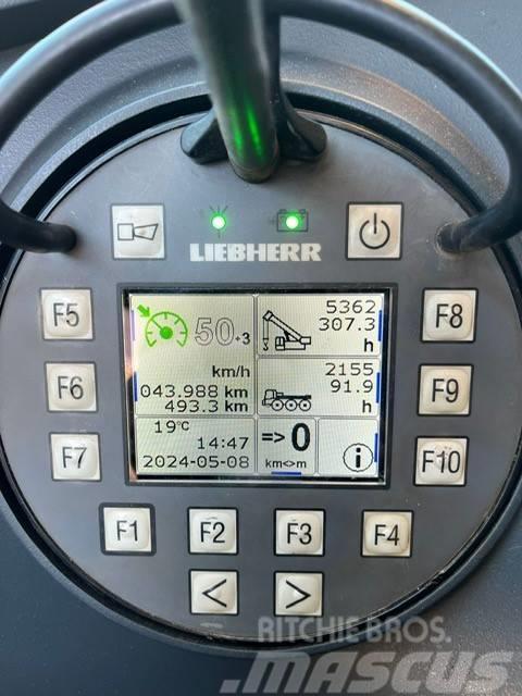 Liebherr LTM 1130-5.1 Univerzální terénní jeřáby