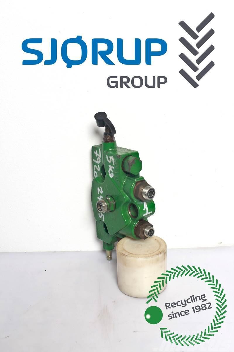 John Deere 7920 Remote control valve Hydraulika