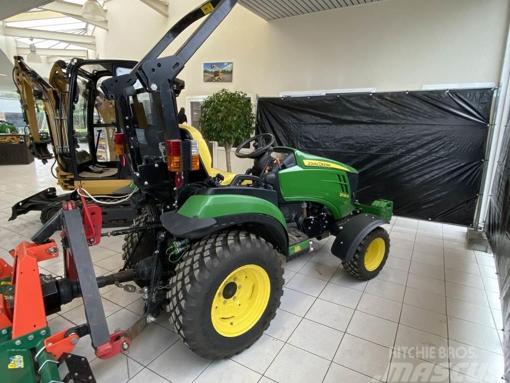 John Deere 2026 R Traktory