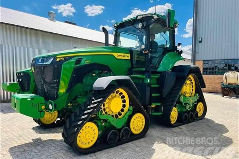 John Deere 8RX 370 Traktory