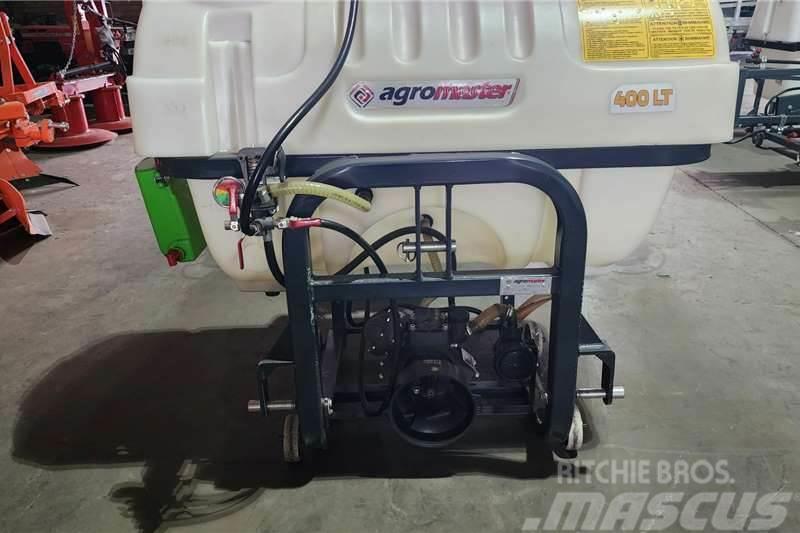  Other New Agromaster mounted boom sprayers Stroje a zařízení pro zpracování a skladování zemědělských plodin - Jiné
