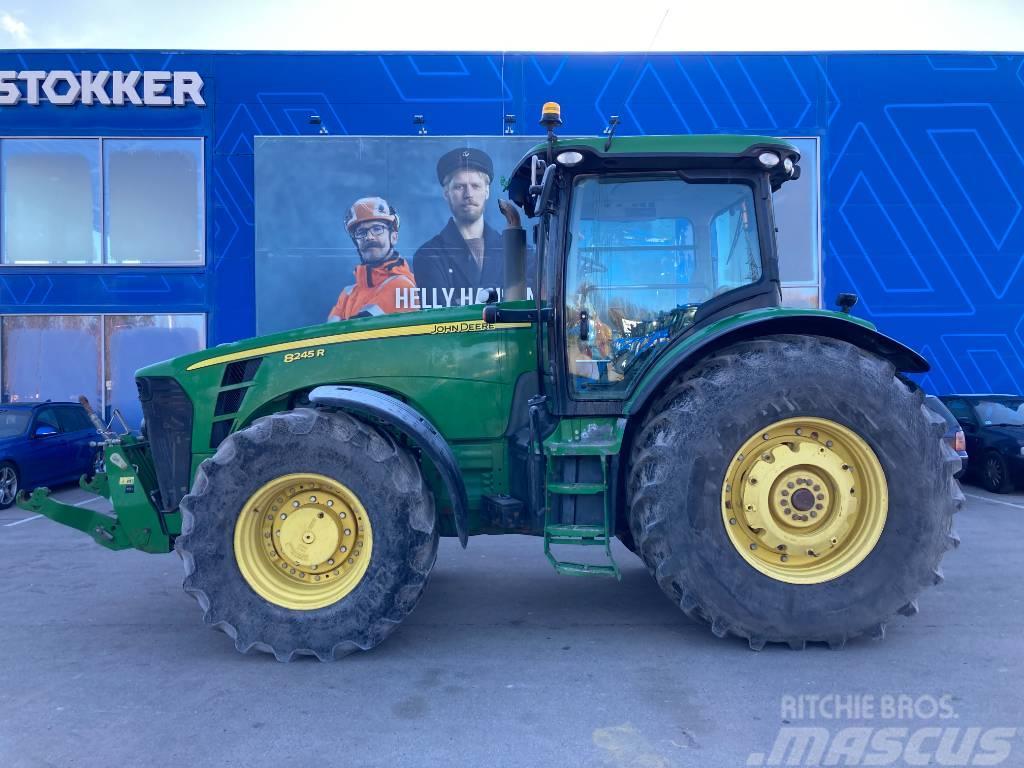John Deere 8245 R Tractors