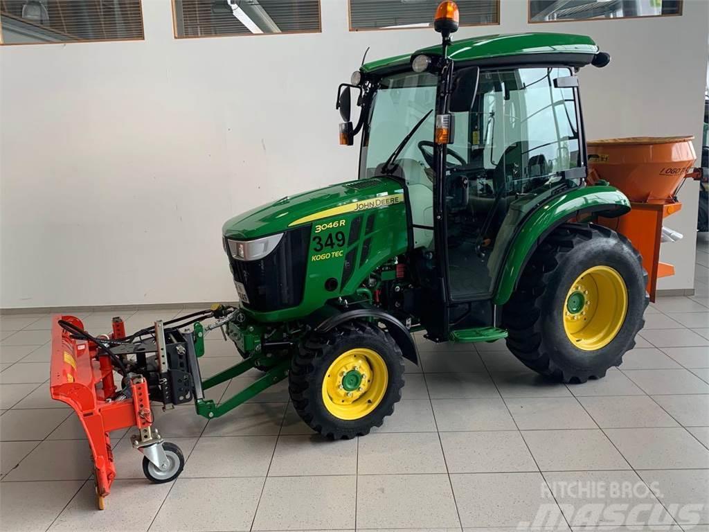 John Deere 3046R Kompaktní traktory