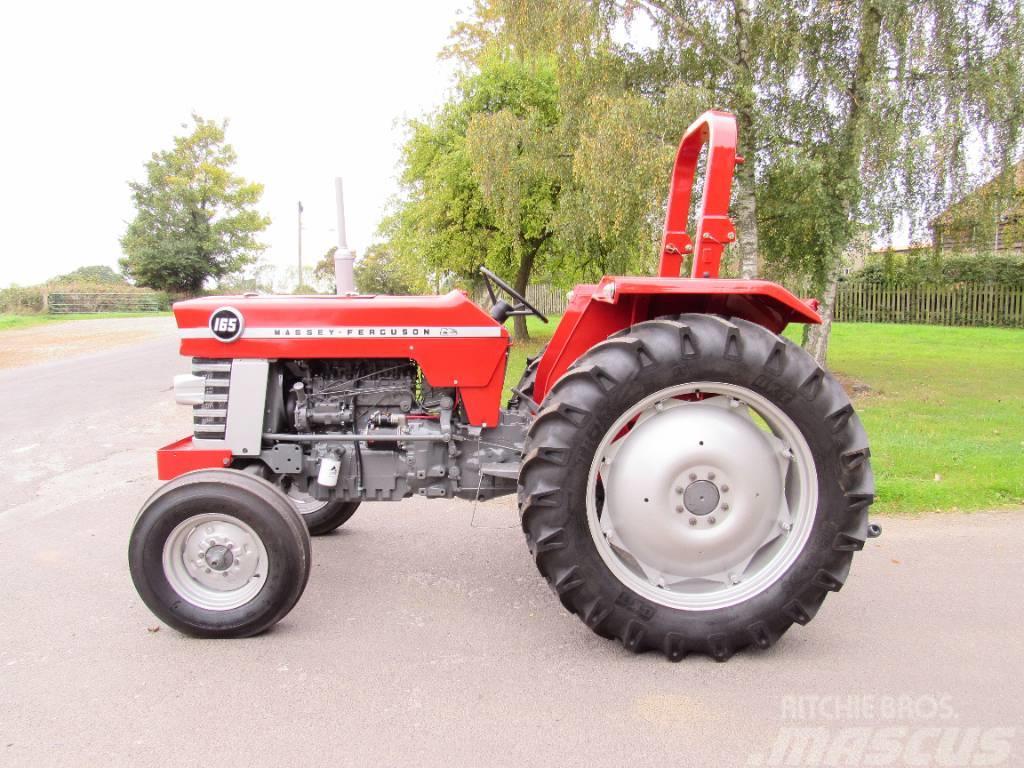 Massey Ferguson 165 Traktory