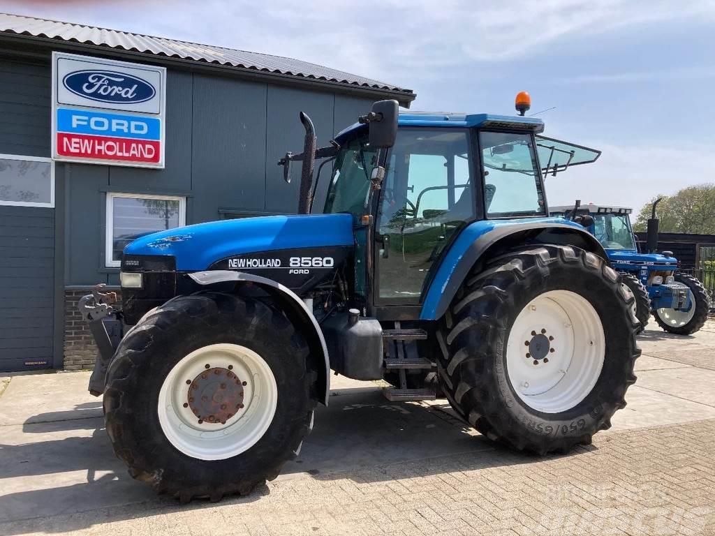 New Holland 8560 8560 RC Traktory