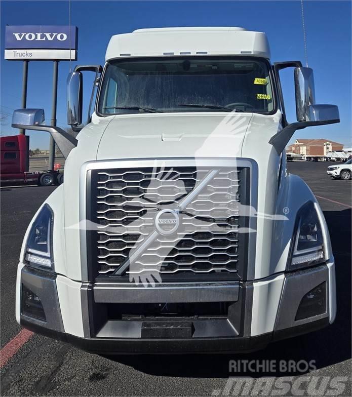 Volvo VNL64T740 Tahače
