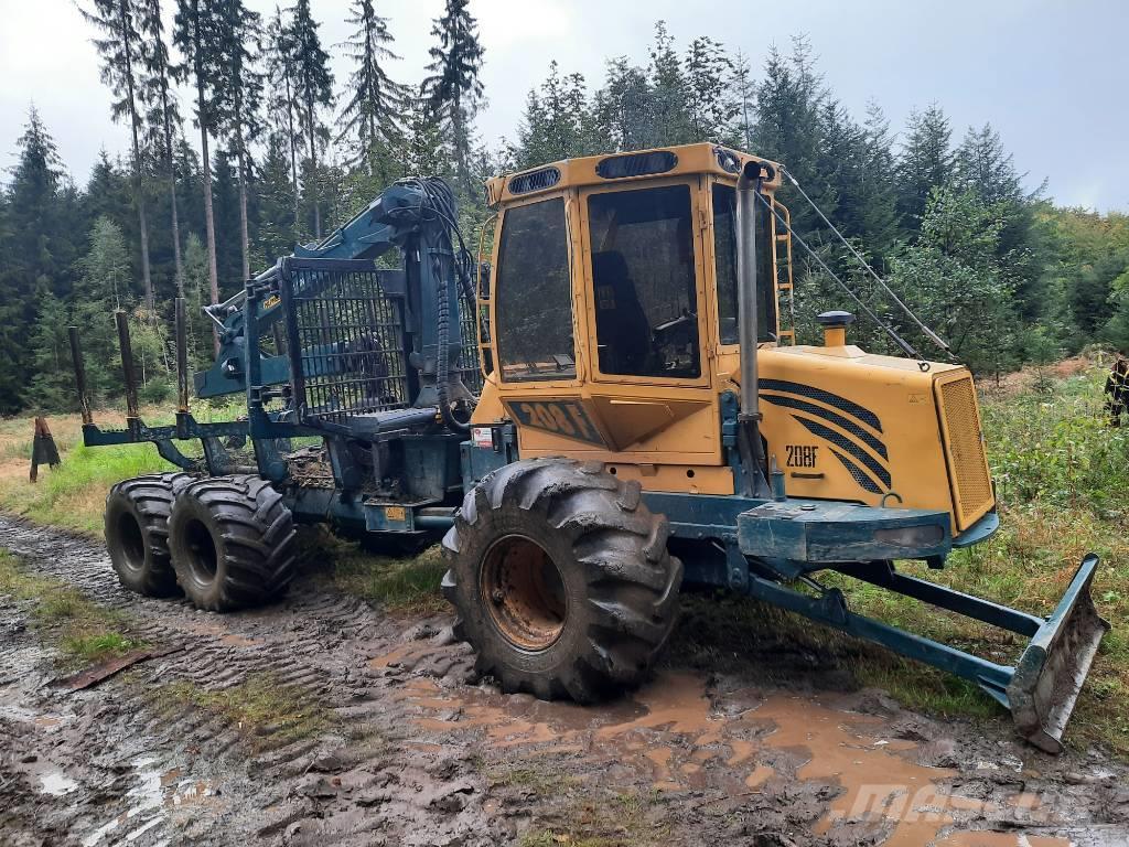 HSM 208 F Vyvážecí traktory