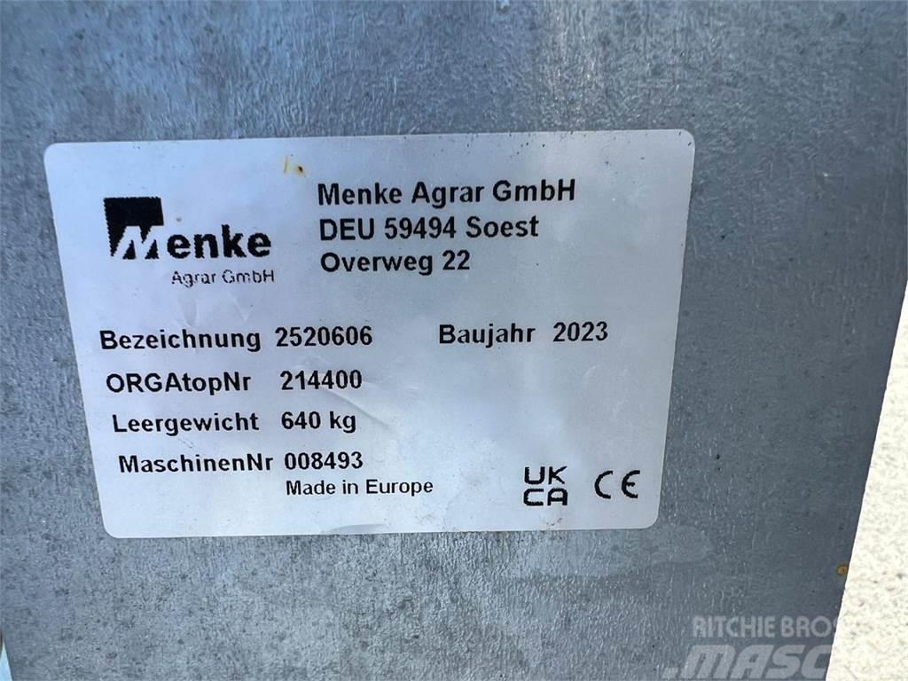 Menke Wiesenschleppe 6m Stroje na sklizeň pícnin-příslušenství