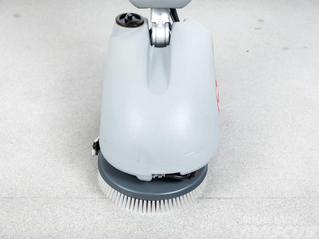 Comac Vispa 35 B 1050m²/h NEW BATTERY Podlahové mycí stroje