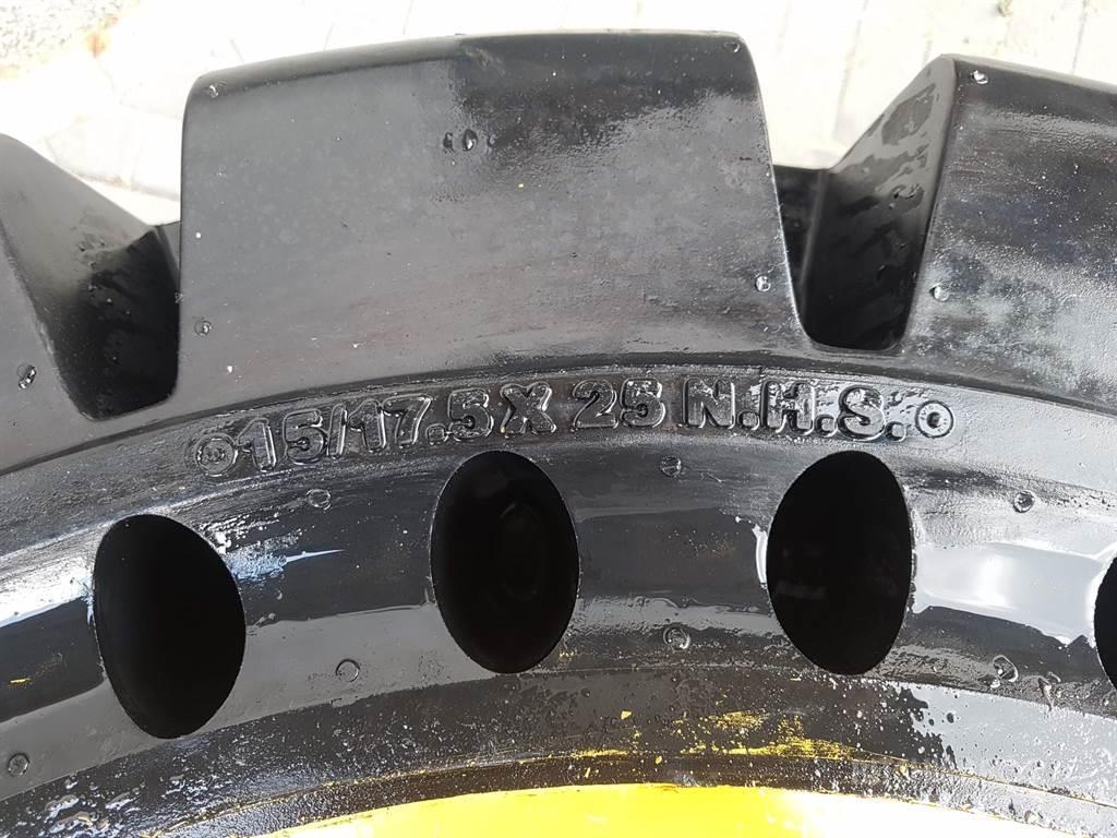 CAT 910/914 - 447-1131 - Tyre/Reifen/Band Pneumatiky, kola a ráfky