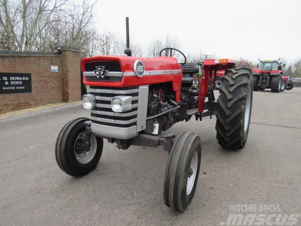 Massey Ferguson 185 Traktory