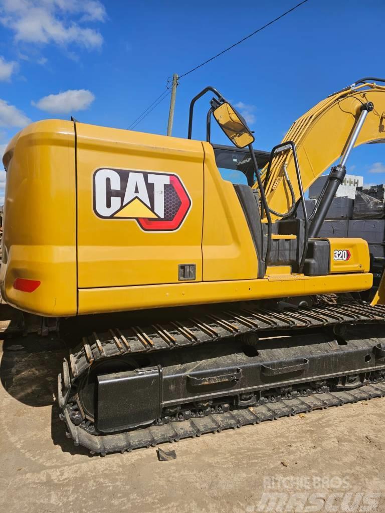 CAT 2 x Cat 320 Heavy Line Excavators x 2 ( Both 2020) Pásová rýpadla