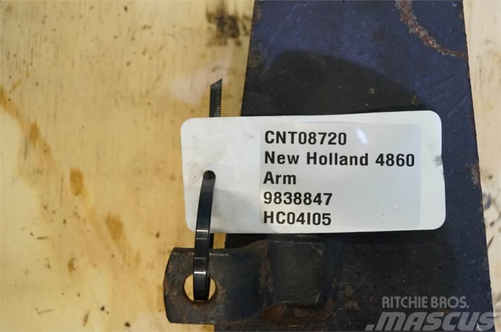 New Holland 4860 Stroje na sklizeň pícnin-příslušenství