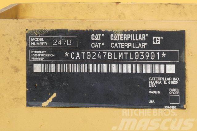 CAT 247B Smykem řízené nakladače