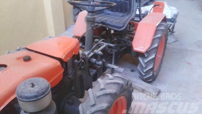  946/603 Traktory