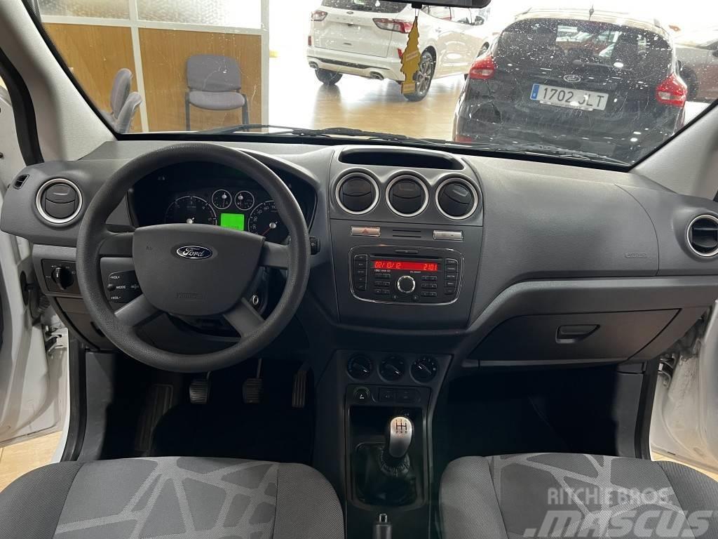 Ford Connect Comercial FT 210S Kombi B. Corta Trend+ 90 Dodávky