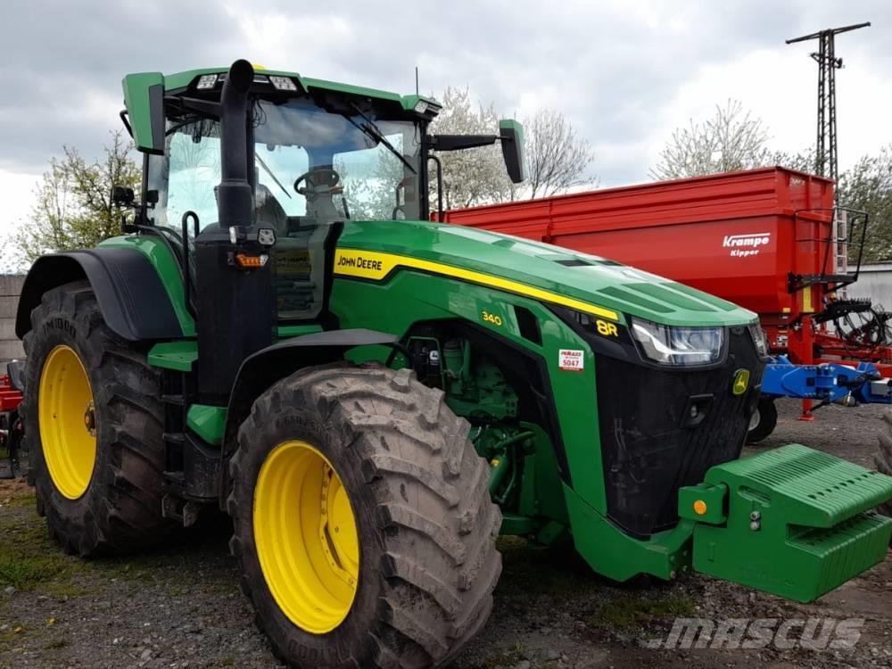 John Deere 8R 340 Traktory