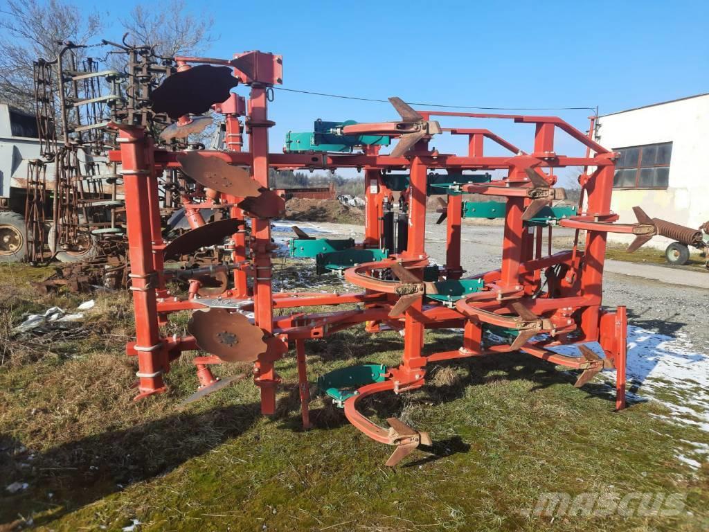Kverneland CLC PRO 400F Kultivátory
