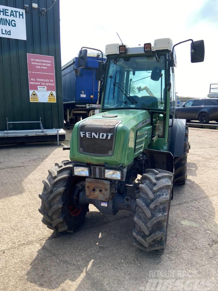 Fendt 207 Vario Traktory