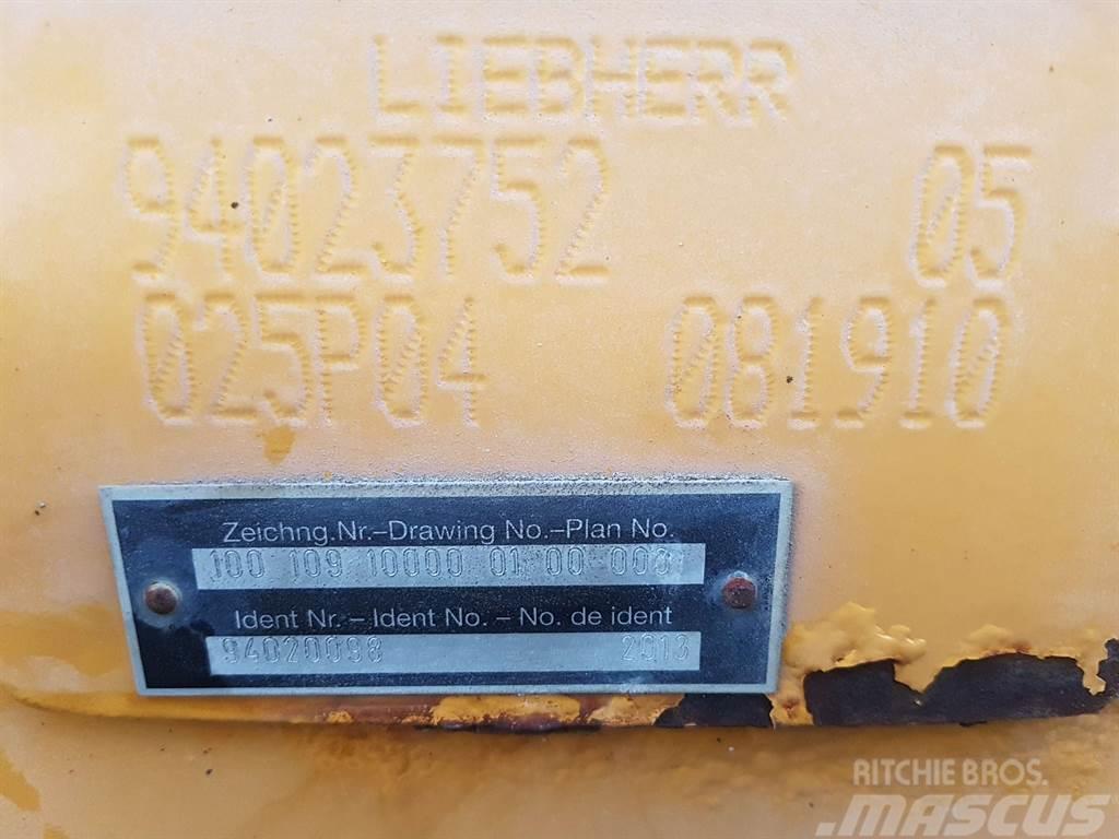 Liebherr LH22M-94023752-5,50 MTR-Monoboom/Monoausleger Výložníky a lžíce