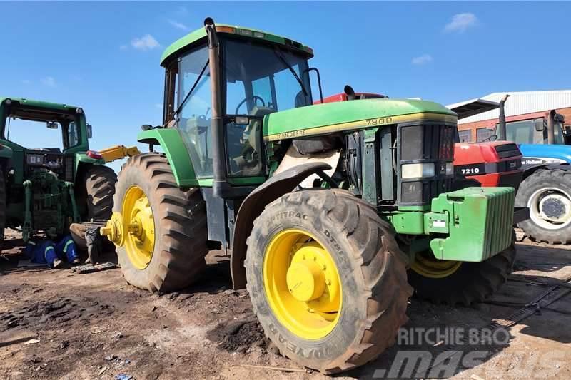 John Deere JD 7800 Tractor Now stripping for spares. Traktory