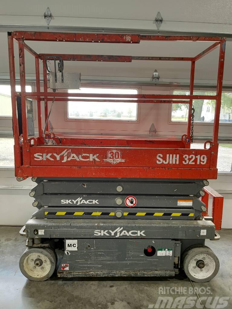SkyJack SJ III 3219 Nůžková zvedací plošina