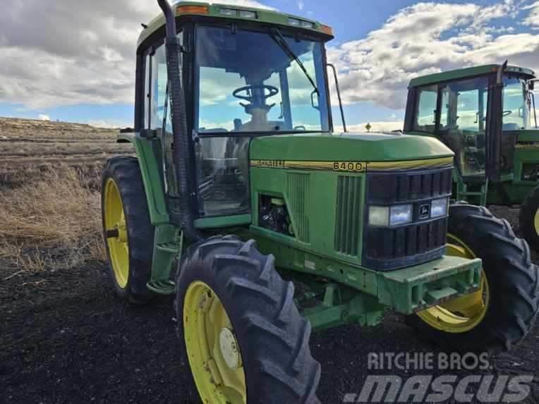 John Deere 6400 Traktory