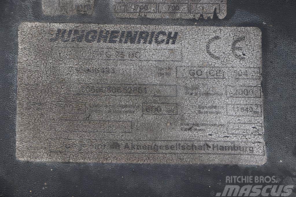 Jungheinrich DFG75 Dieselové vozíky