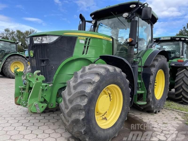 John Deere 7230R CQE-50 Traktory