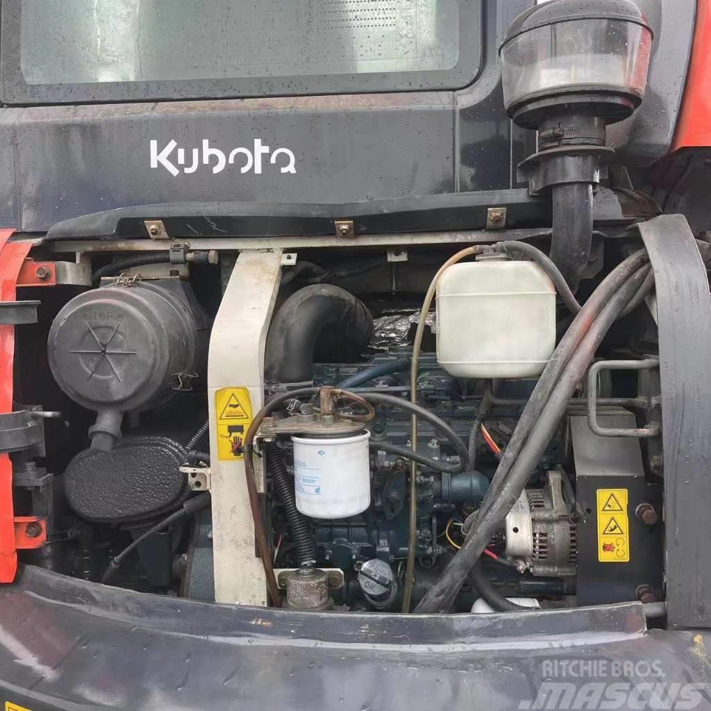 Kubota KX163-5 Pásová rýpadla