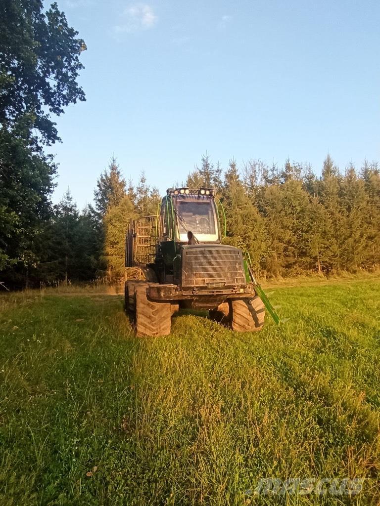 John Deere 1010 E Vyvážecí traktory