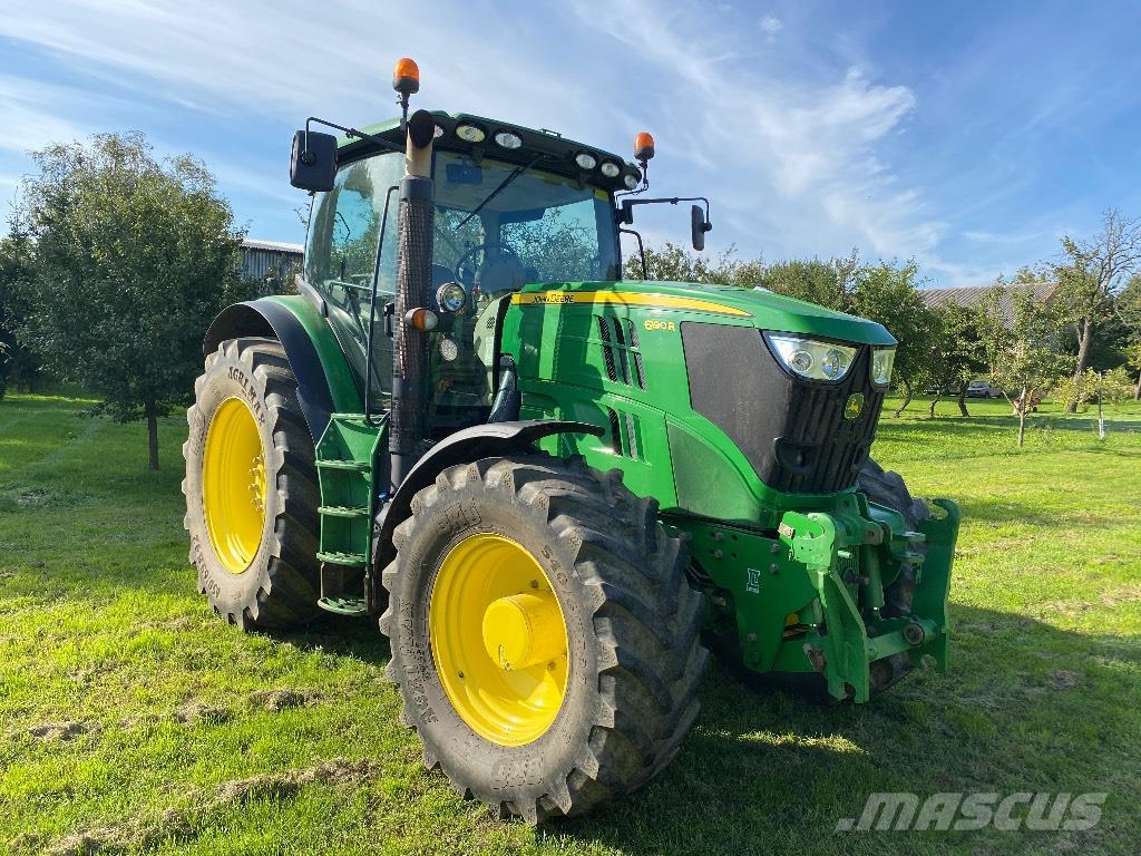 John Deere 6190 R Traktory