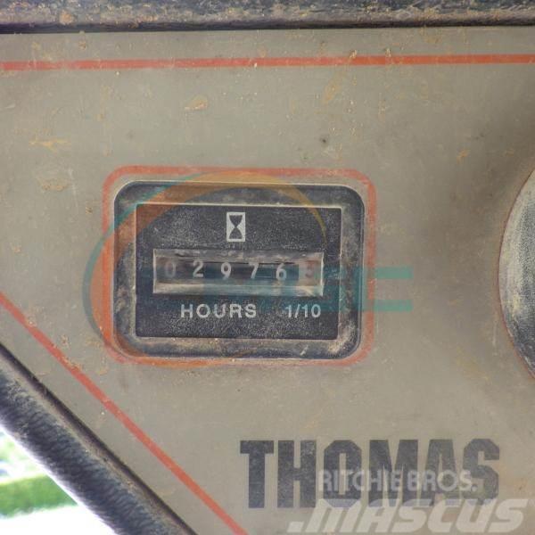 Thomas 153 Kolové nakladače