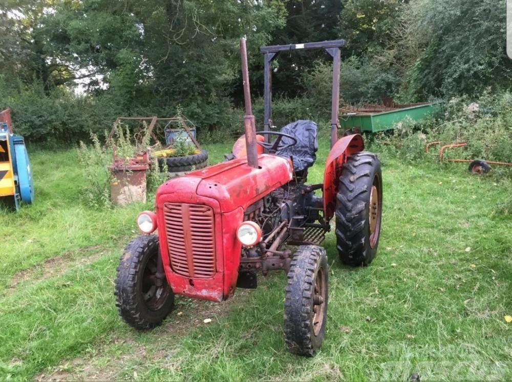 Massey Ferguson 35 tractor £3750 Traktory