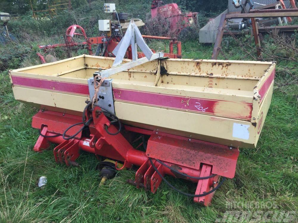 Vicon varispreader twin disc £480 Traktory